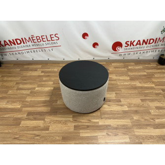 Kohvilaua ja puhveti komplekt II (Eksponeerimine) Kohvilaua ja puhveti komplekt II (Eksponeerimine)